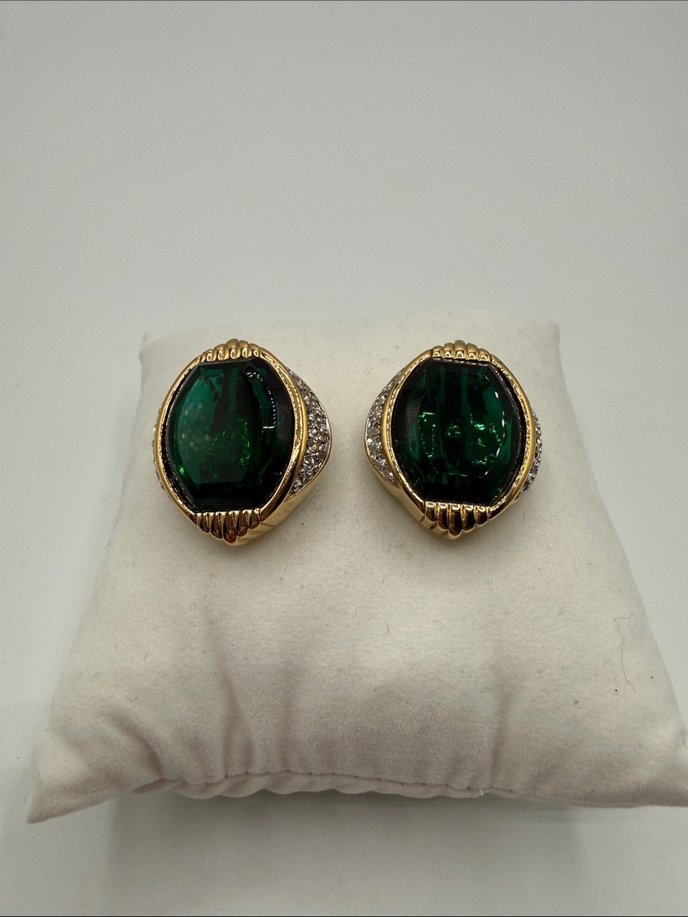 Nina Ricci Vintage 1990’s Gold tone with Green Rhinestone clip Earrings